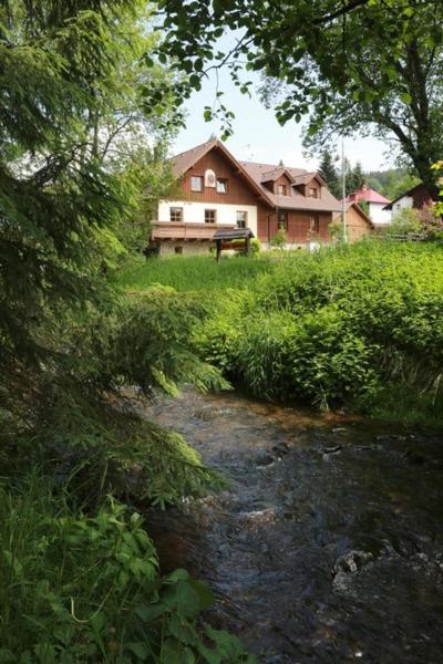 Apartmány U šneka Železná Ruda Exterior foto